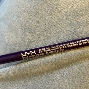 NYX eyeliner